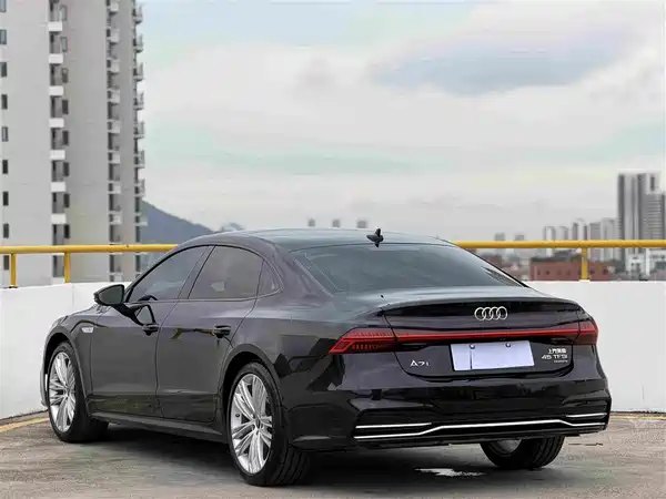 Audi A7L 2024