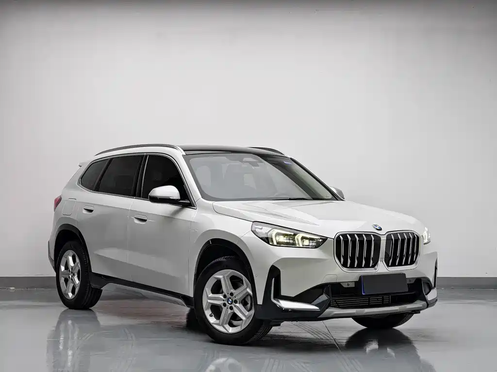 BMW X1 2023 — фото 3
