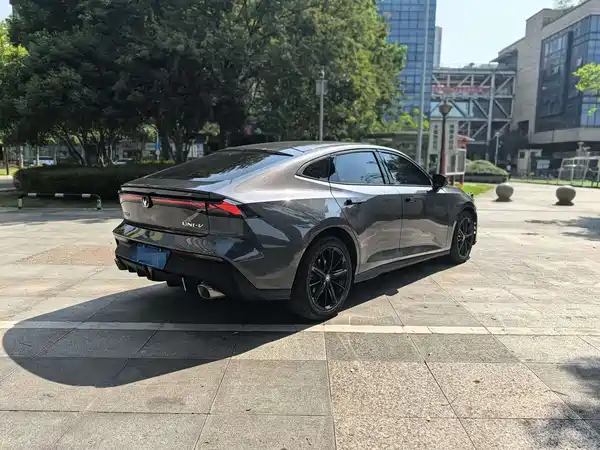 Changan UNI-V 2022