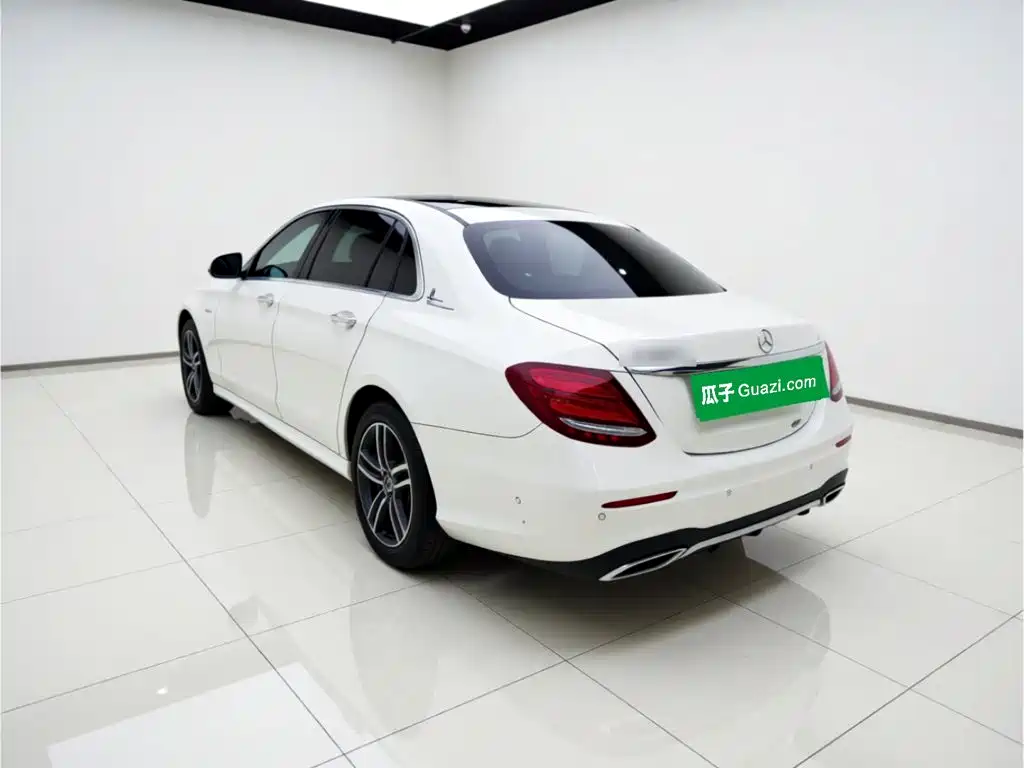 Mercedes-Benz E-Class 2019 — фото 4