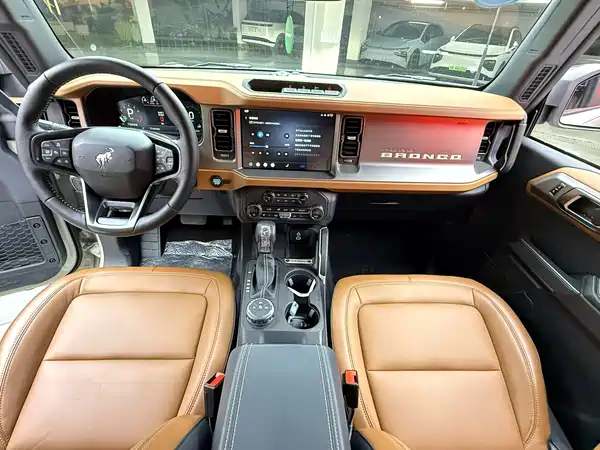 Ford Bronco 2025
