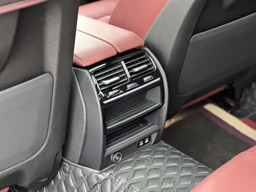 BMW 5 Series New Energy 2022