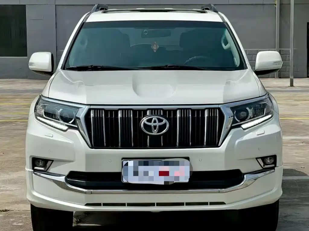 Toyota Prado 2020 — фото 2