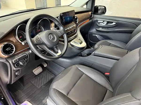 Mercedes-Benz V-Class 2021