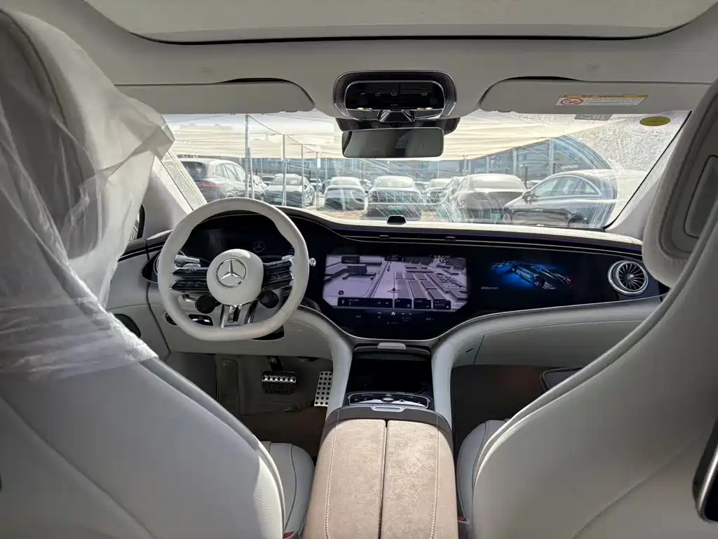 Mercedes-Benz EQS AMG 2025 — фото 14