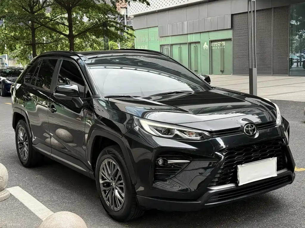 Toyota Wildlander 2023 — фото 3