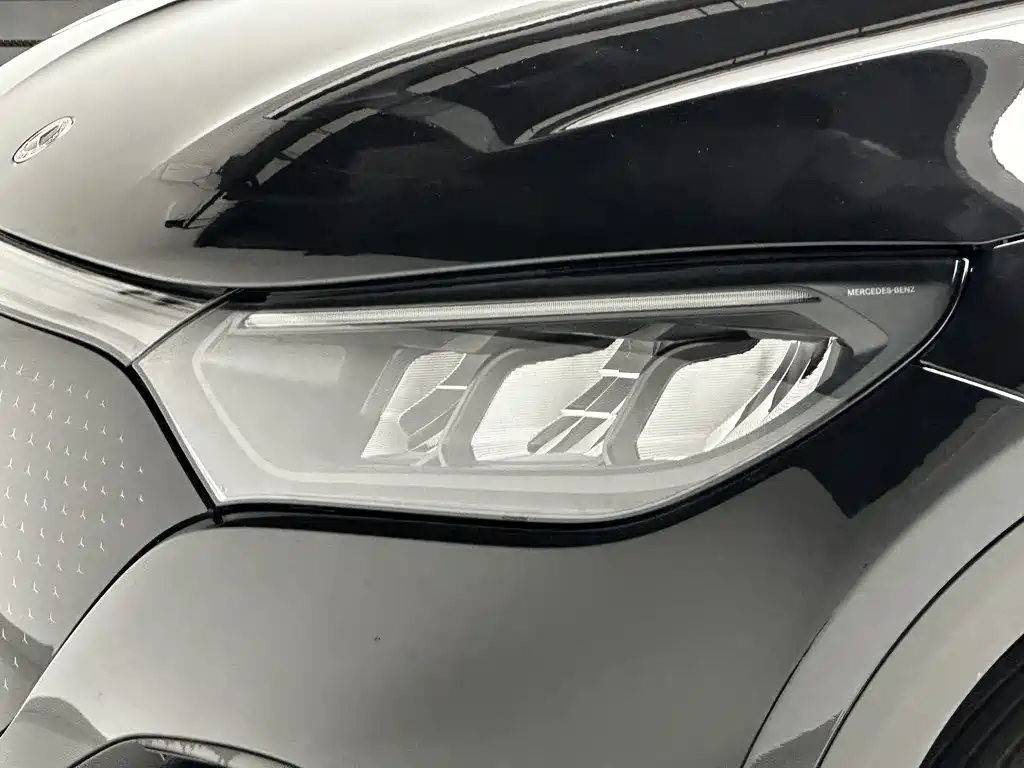 Mercedes-Benz EQE SUV 2025 — фото 19