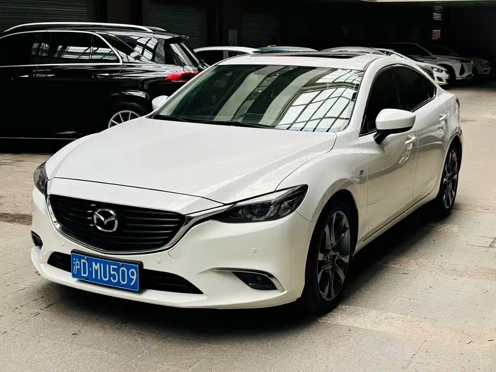 Mazda Atenza 2019 — фото 1