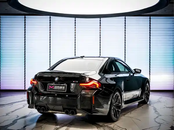 BMW M2 2025