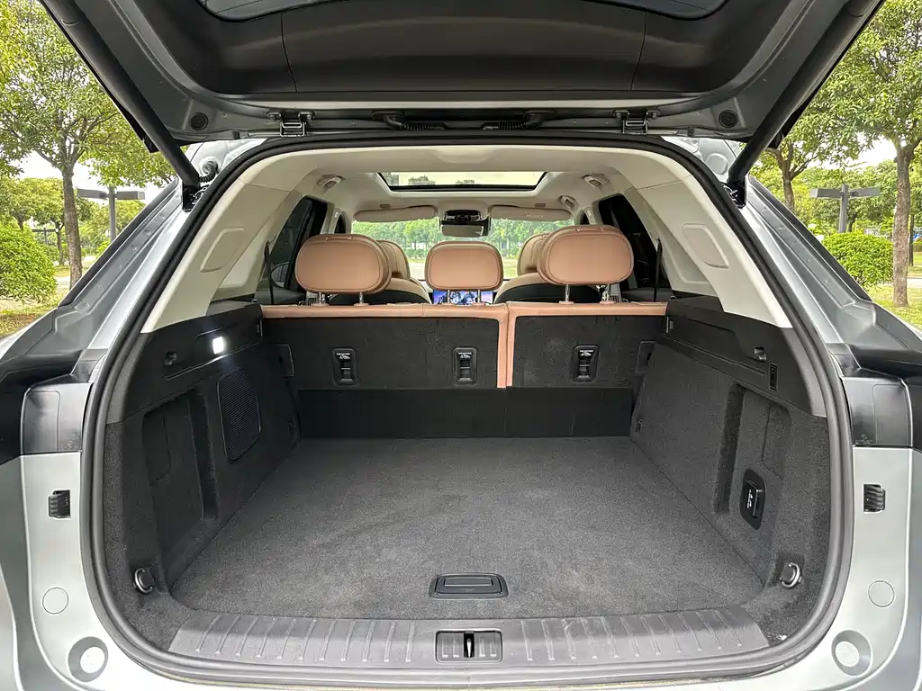 Chery Tiggo 8L 2025 — фото 27