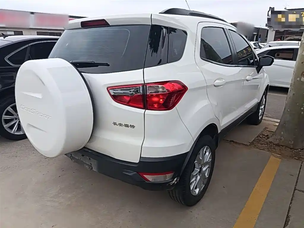 Ford Ecosport 2017 — фото 7