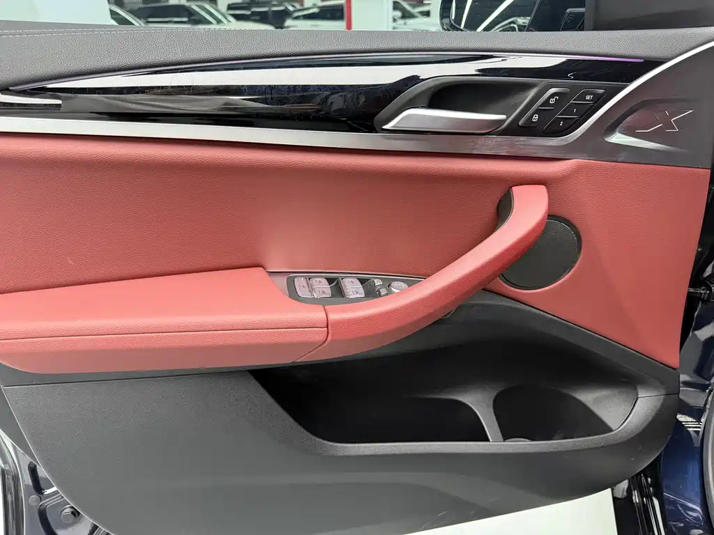 BMW iX3 2023 — фото 10