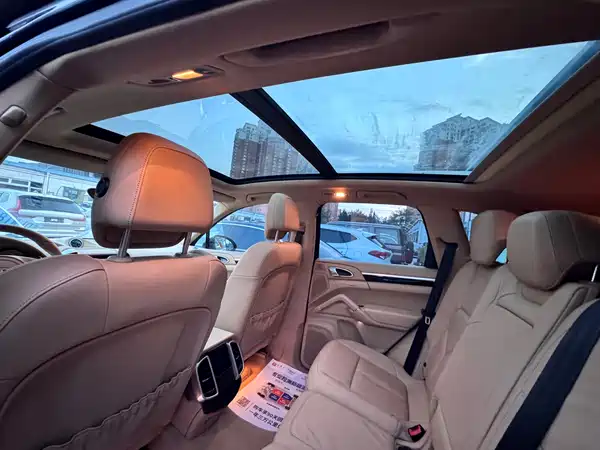 Porsche Cayenne 2013
