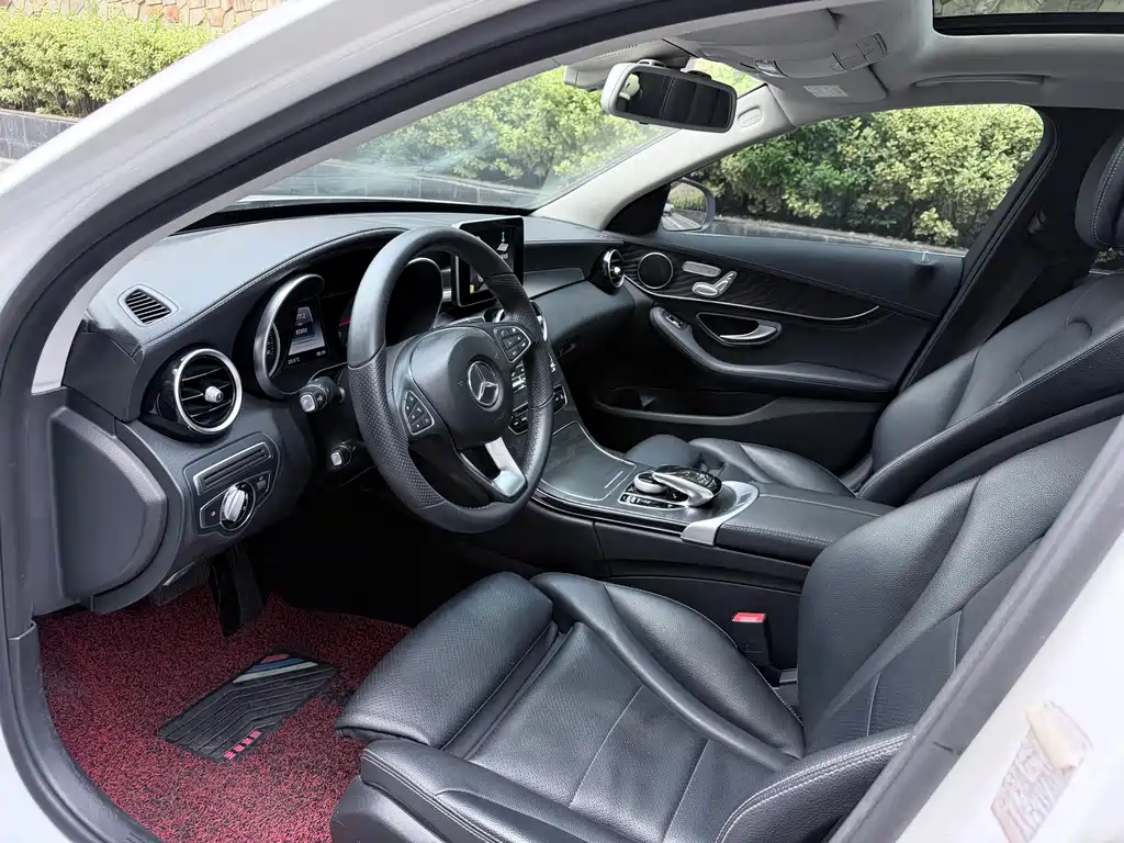 Mercedes-Benz C-Class 2017 — фото 8
