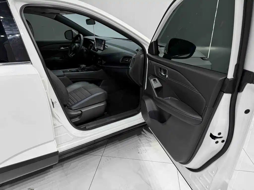 Nissan Qashqai 2024 — фото 20