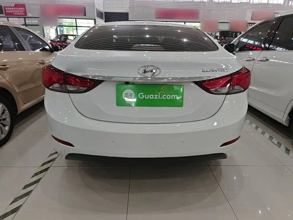 Hyundai Elantra 2016