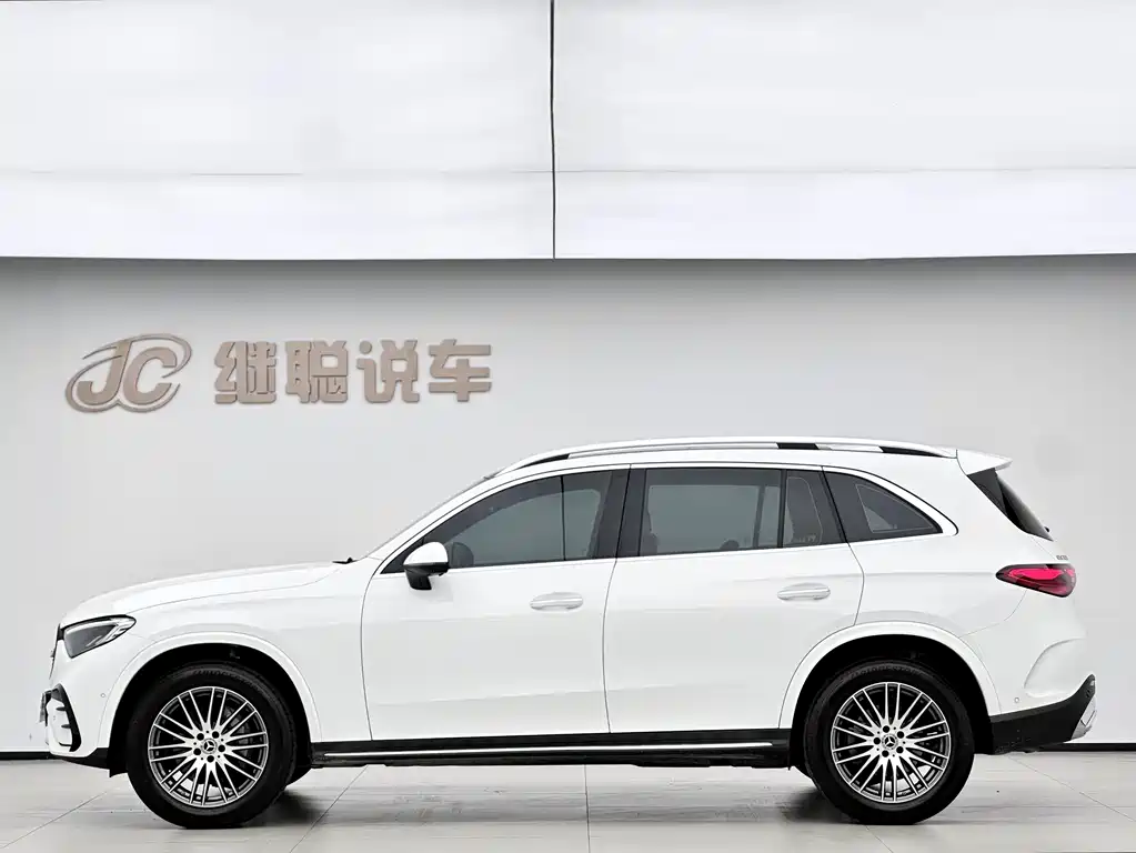 Mercedes-Benz GLC 2026 — фото 16