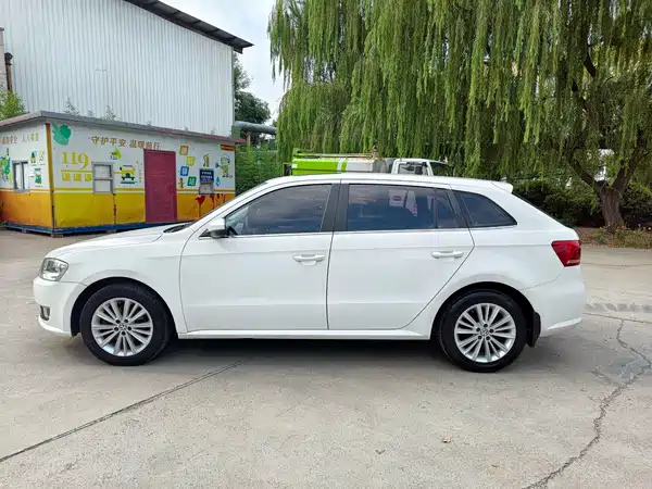 Volkswagen Gran Lavida 2014