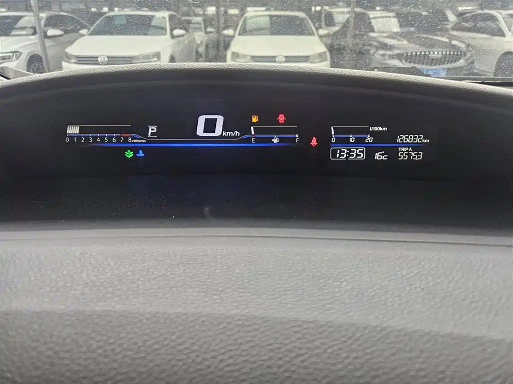 Honda Jade 2015 — фото 12