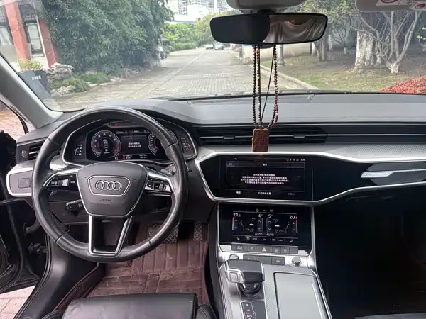 Audi A6L 2021