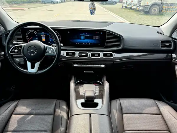 Mercedes-Benz GLE 2021