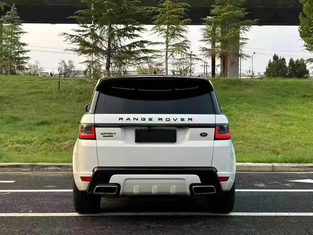 Land Rover Range Rover Sport 2018 — фото 8
