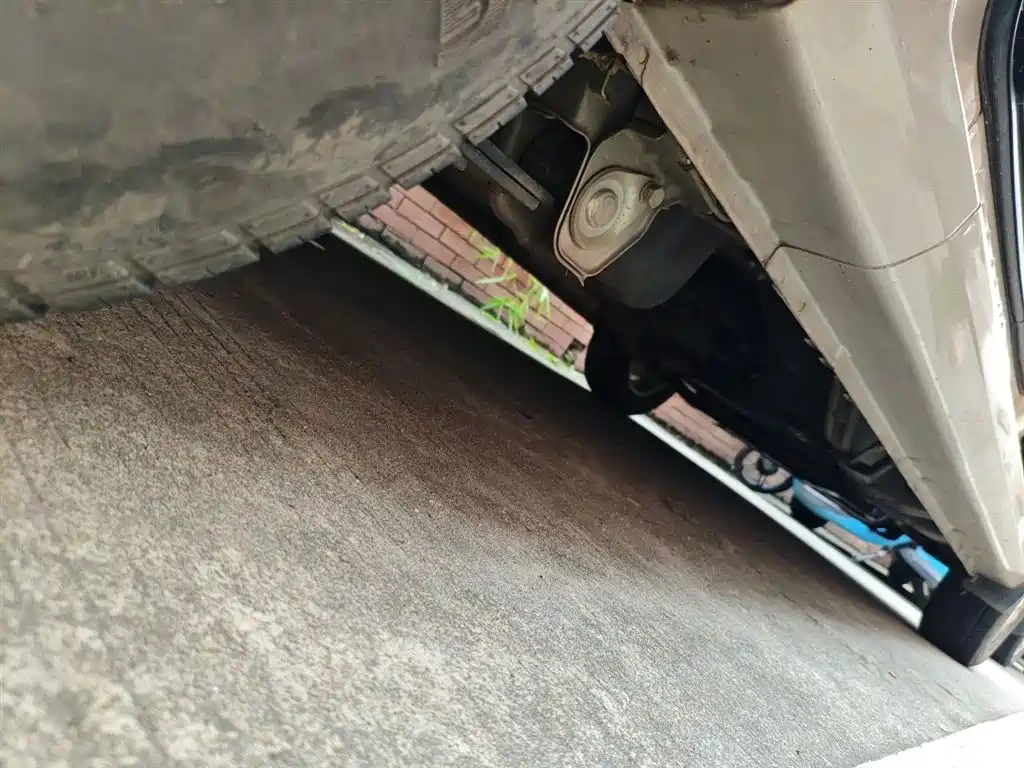 Wuling Hongguang V 2023 — фото 17