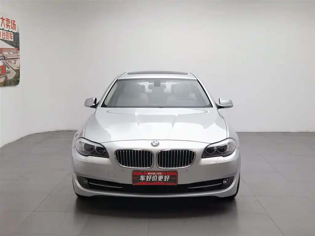 BMW 5 Series 2011
