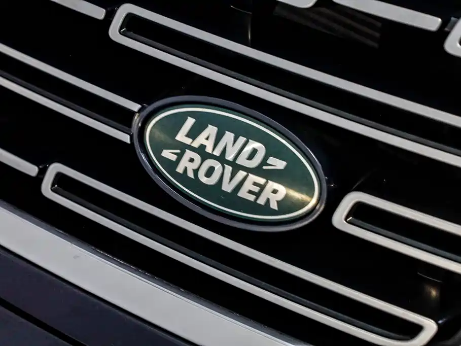 Land Rover Range Rover 2025 — фото 37