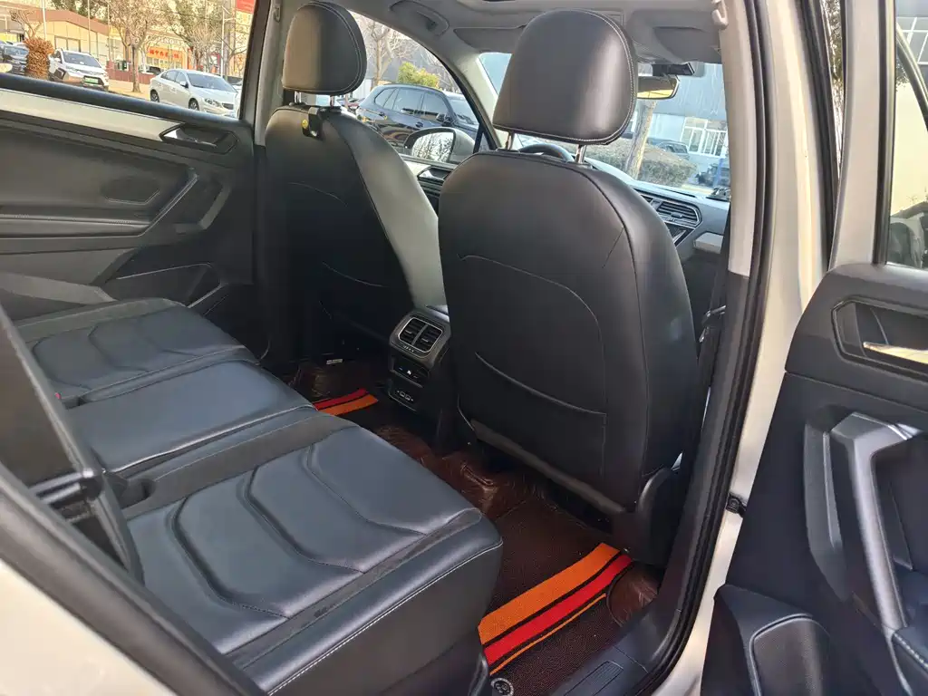 Volkswagen Tiguan L 2019 — фото 14