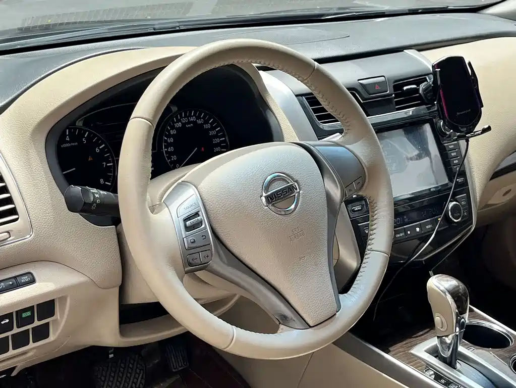 Nissan Teana 2013 — фото 4