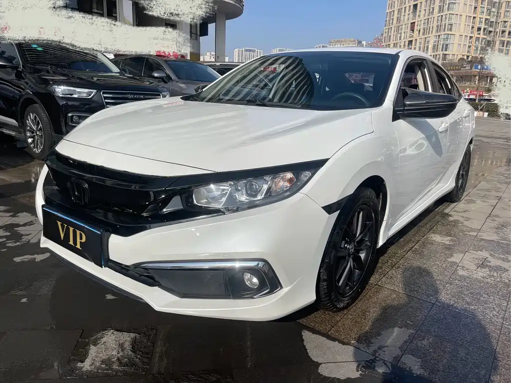 Honda Civic 2019 — фото 1