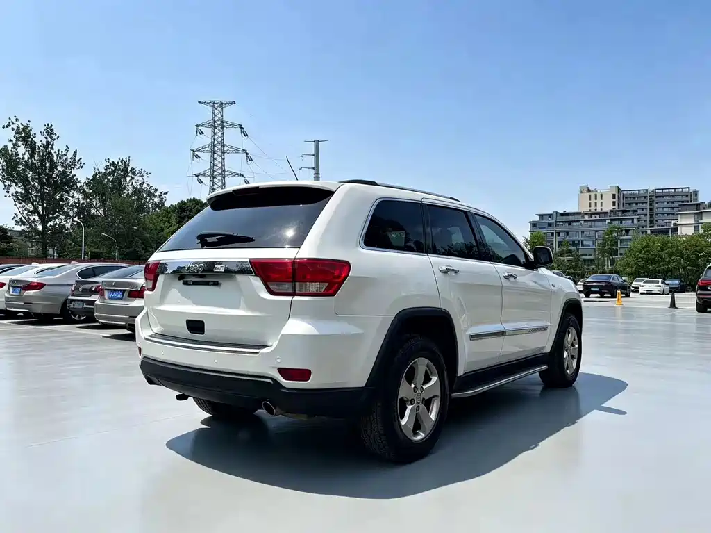 Jeep Grand Cherokee 2012