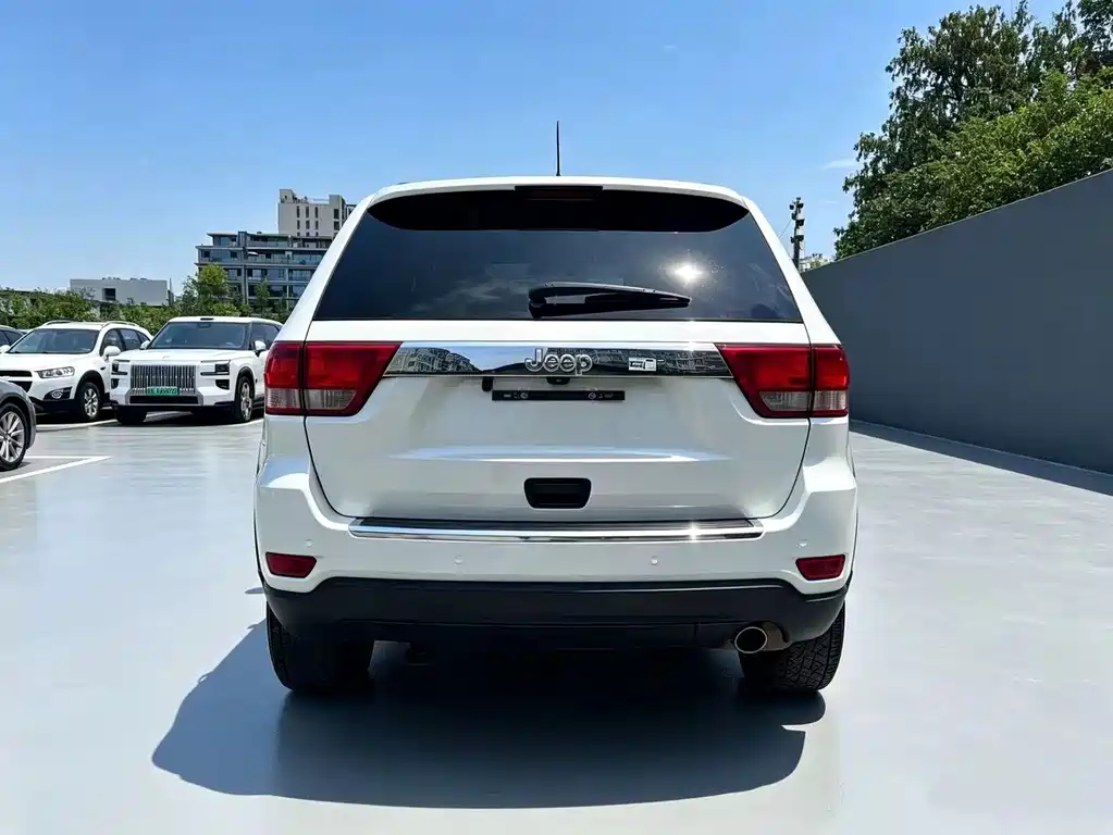Jeep Grand Cherokee 2012
