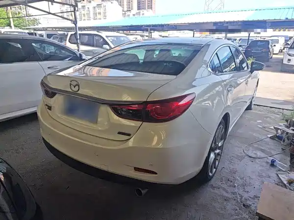 Mazda Atenza 2014