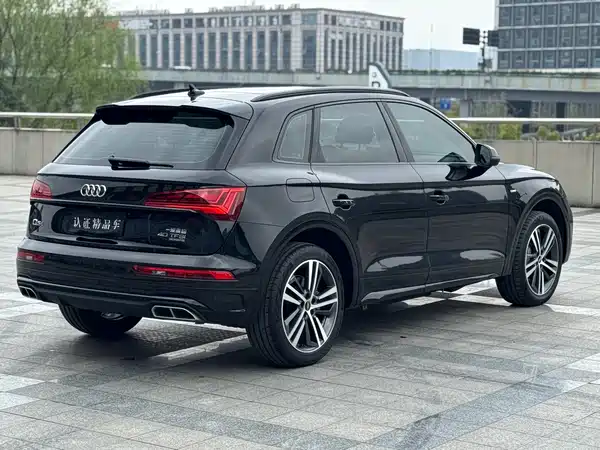 Audi Q5L 2022