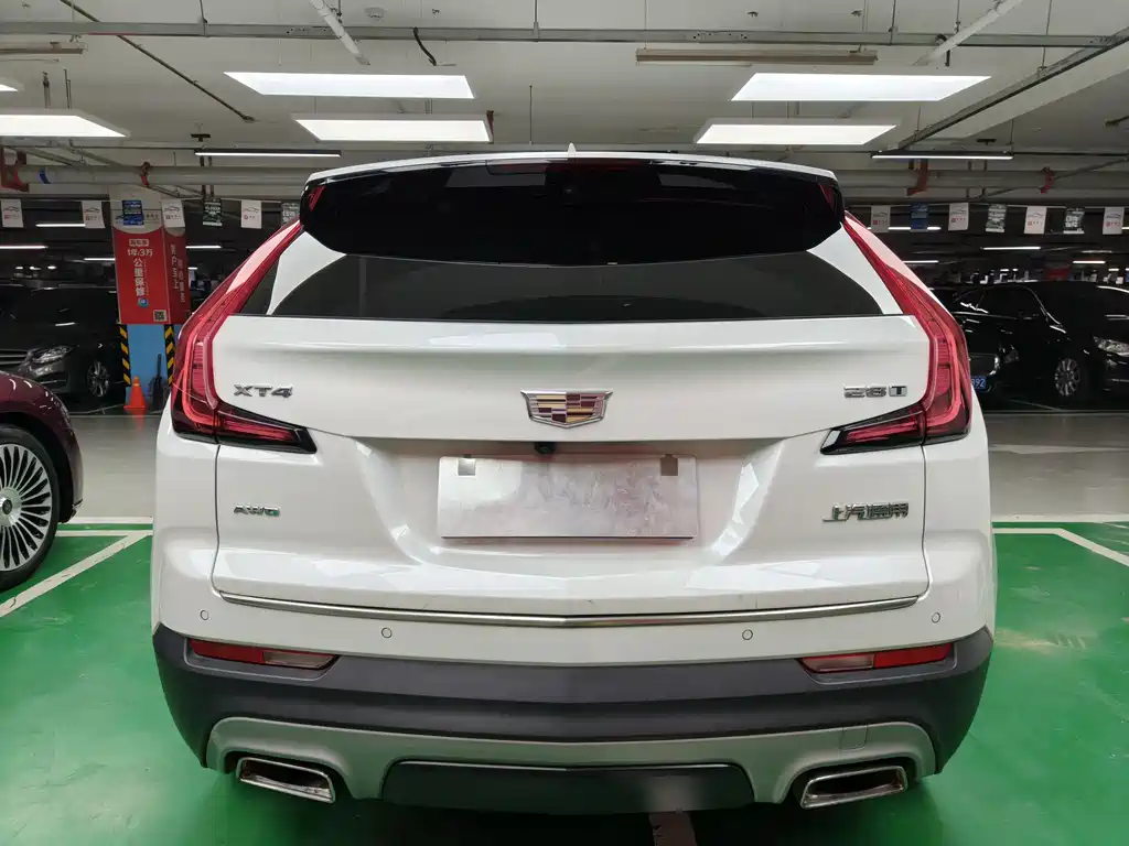 Cadillac XT4 2019 — фото 7