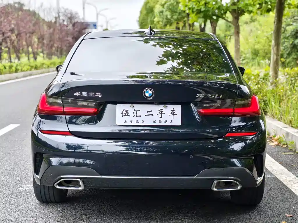 BMW 3 Series 2022 — фото 11