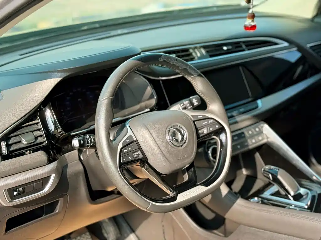 Dongfeng Fengshen AX7 2020 — фото 8