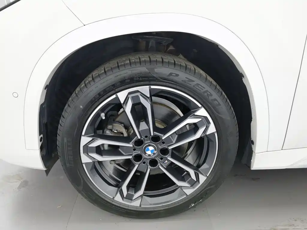 BMW X1 2023 — фото 17