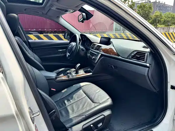 BMW 3 Series 2014