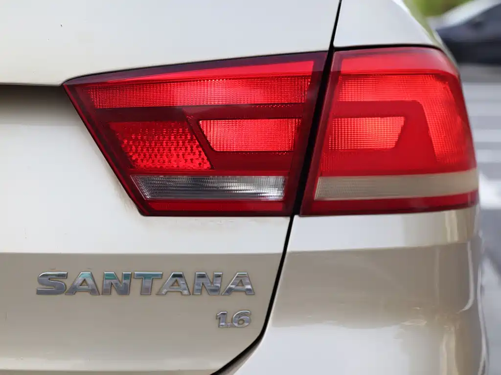Volkswagen Santana 2014