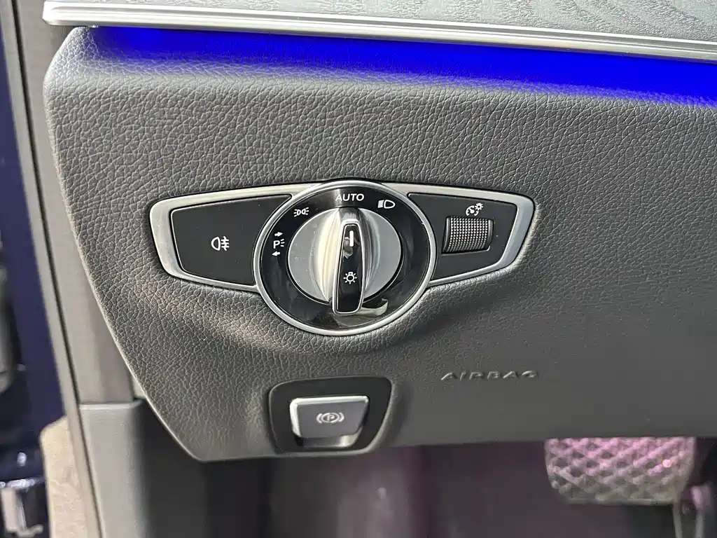 Mercedes-Benz CLS 2019 — фото 17