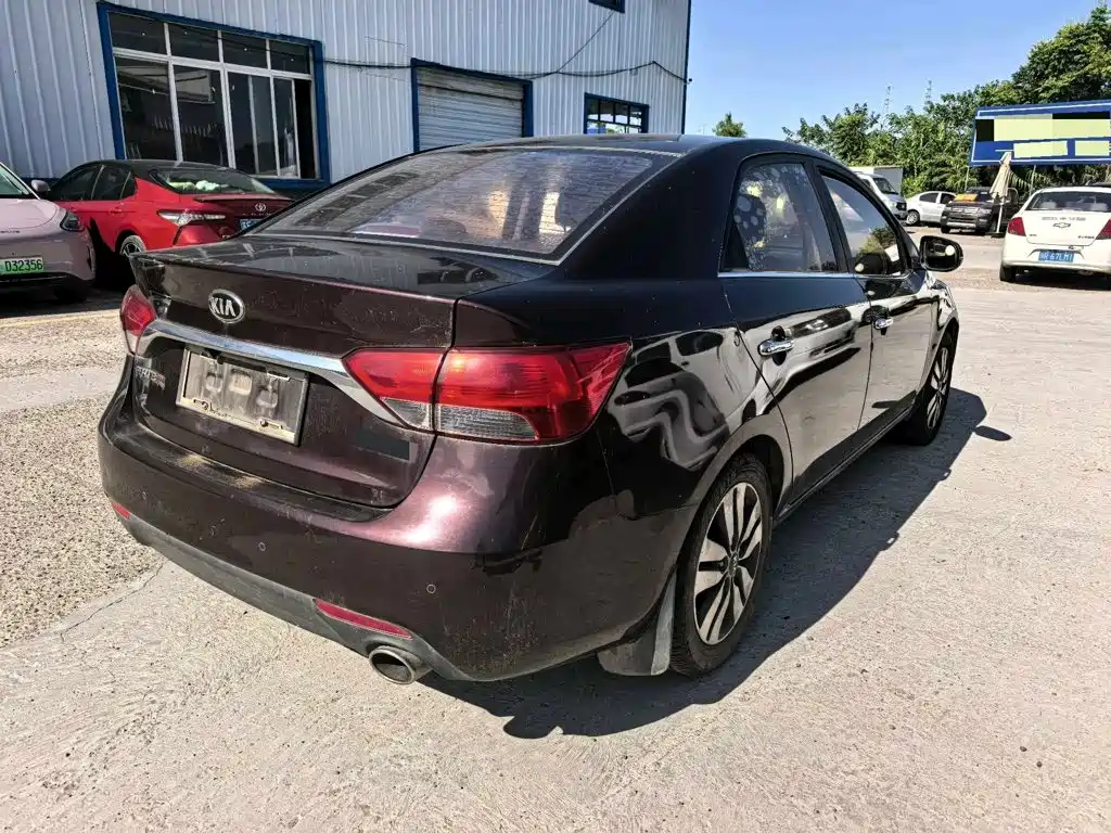Kia Forte 2014 — фото 3