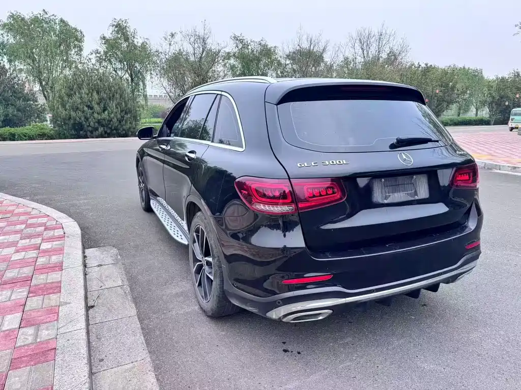 Mercedes-Benz GLC 2019 — фото 9