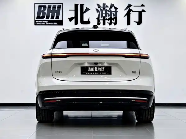 NIO ES6 2025