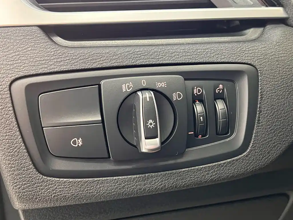 BMW X1 2020 — фото 15