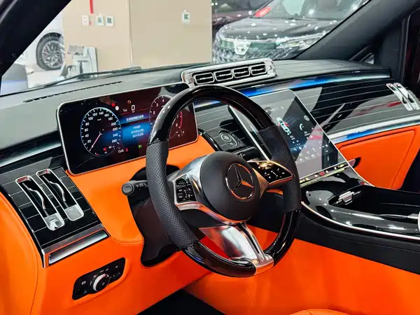 Mercedes-Benz Vito 2024