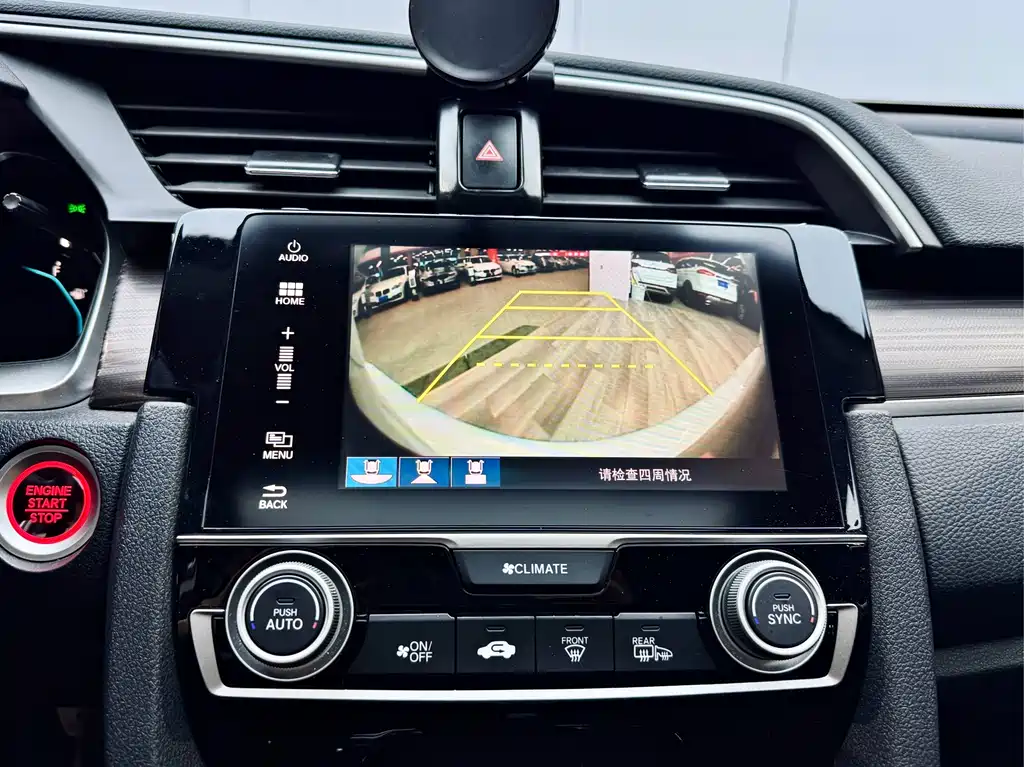Honda Civic 2019 — фото 13