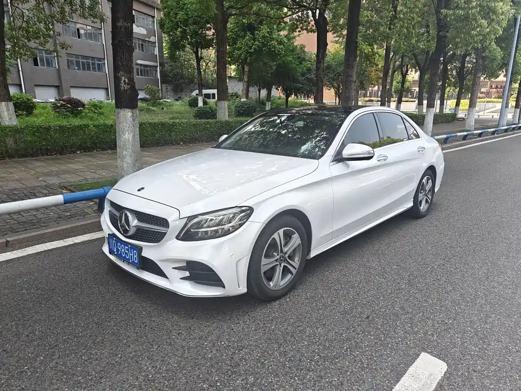 Mercedes-Benz C-Class 2019 — фото 1